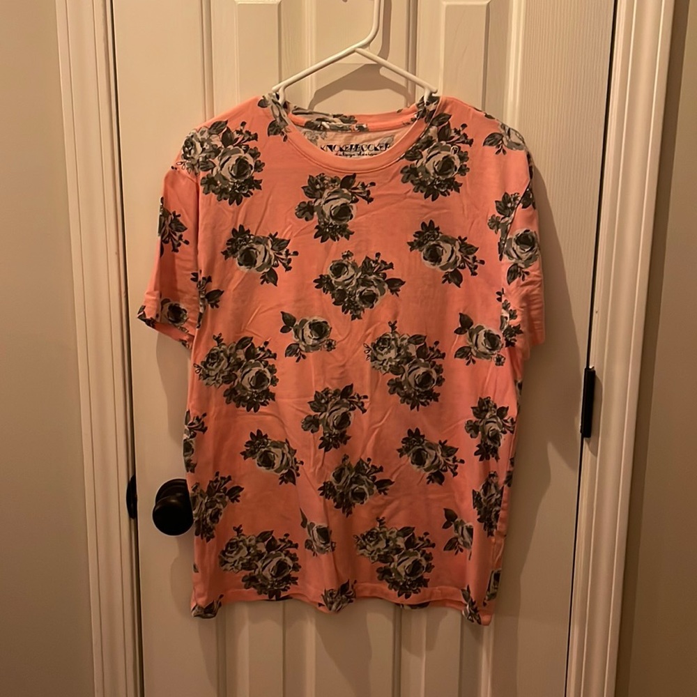 Knickerbocker pink rose shirt